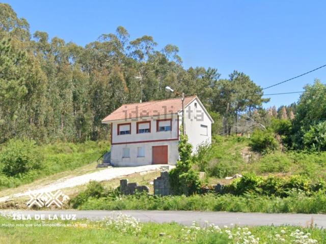 Casa en venta en Estonllo, O Grove