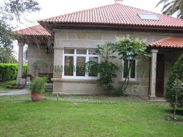 Casa en venta en O Grove, O Salnés