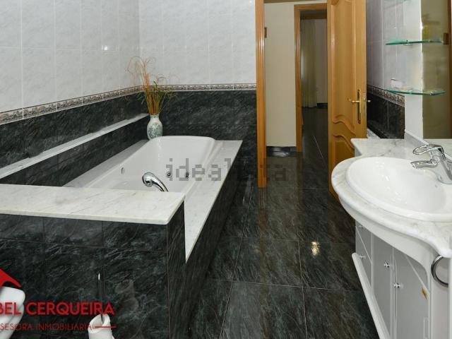 Casa en venta en O Couso, O Calvario