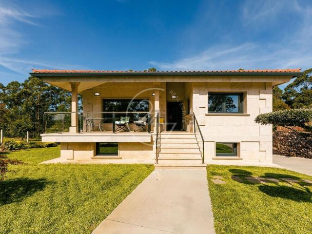 Casa en venta en San Miguel de Tabagón, O Rosal