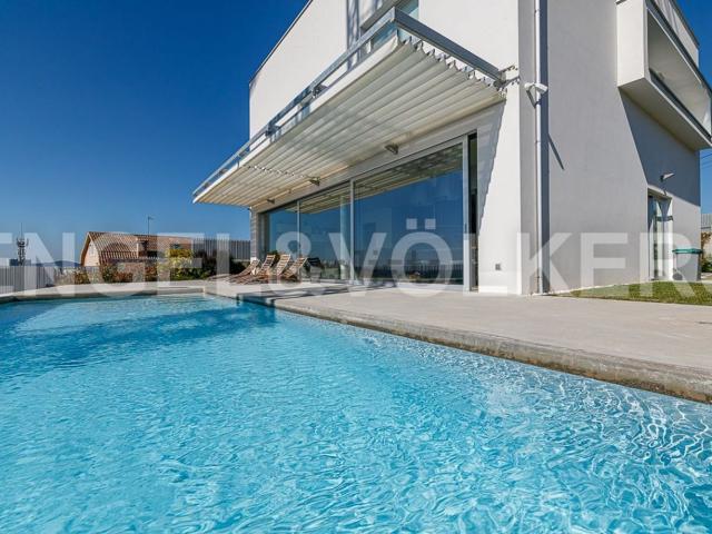 Casa en venta en O Silval, Vigo