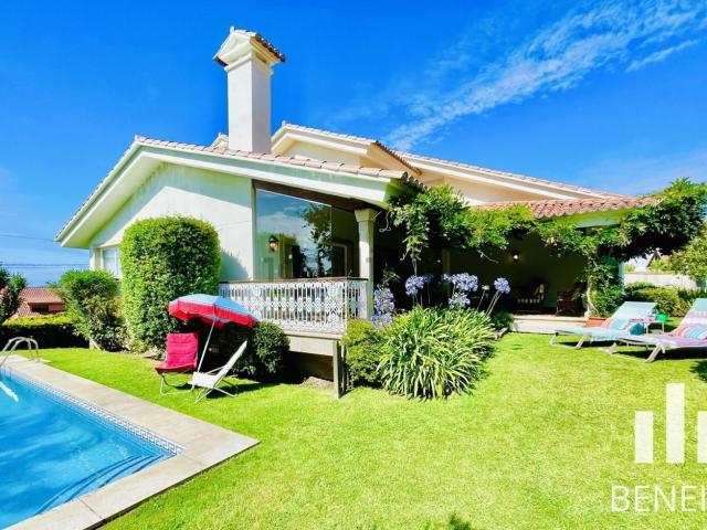 Casa en venta en Oia, Vigo