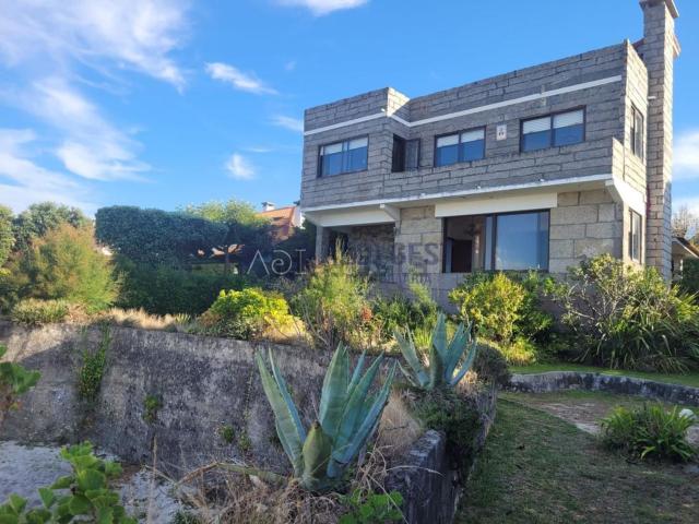 Casa en venta en Estrada Cortada, Vigo