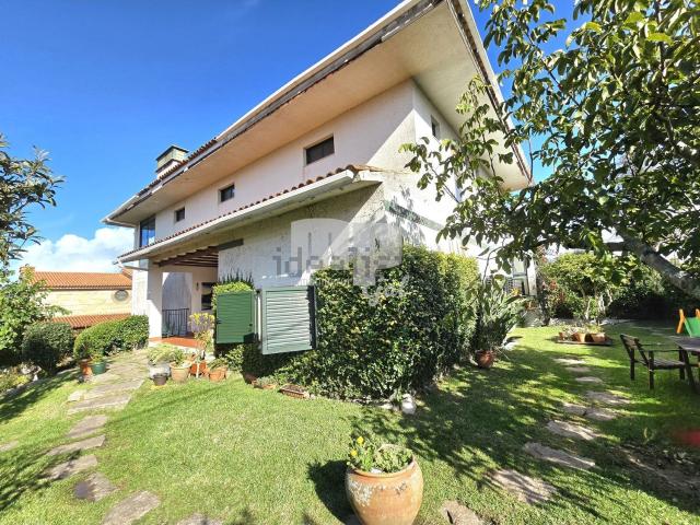 Casa en venta en Estrada Cortada, Vigo
