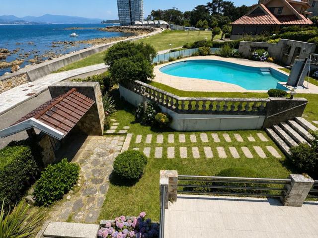 Casa en venta en Coruxo, Vigo