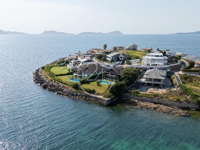 Casa en venta en Coruxo, Vigo