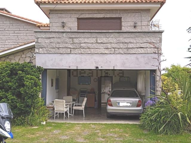 Casa en venta en Estrada Cortada, Vigo