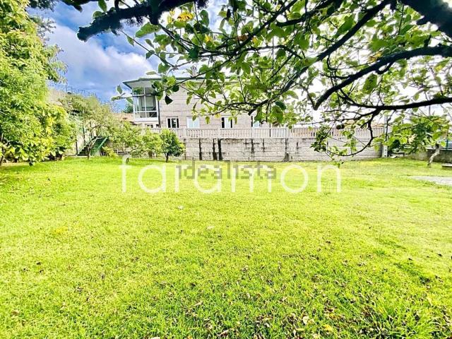 Casa en venta en Vigo, A Estomada