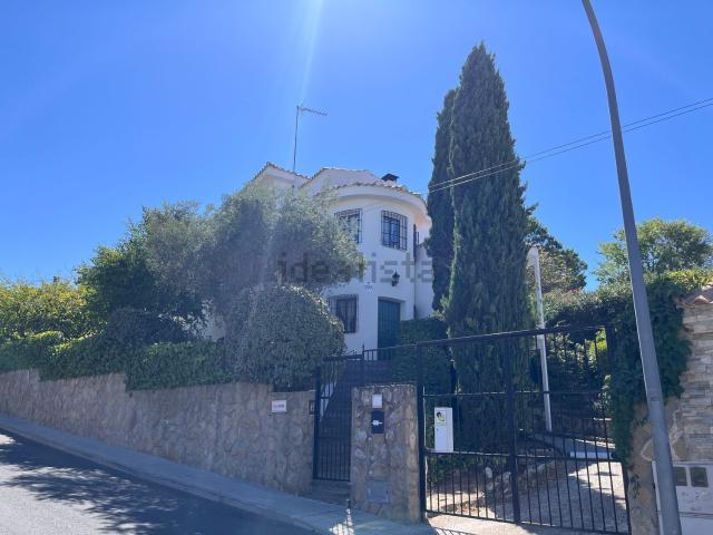Casa en venta en Olías Del Rey, Camino Bargas A Mazarracin
