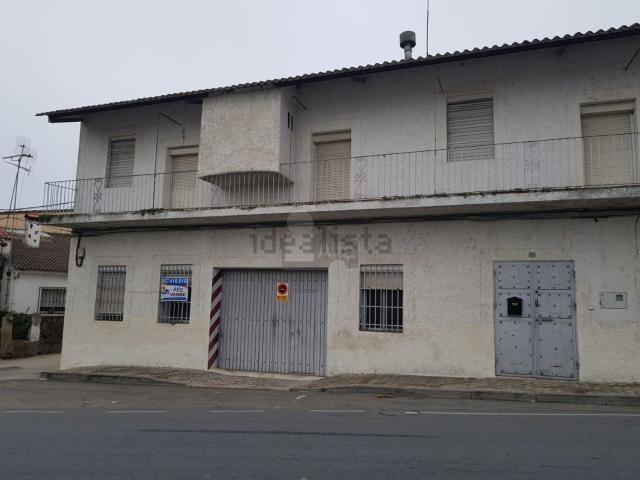 Casa en venta en Oliva de Plasencia, Cáceres