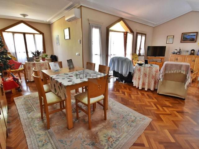 Casa en venta en Urbanización El Caballero, Olmedo De Camaces