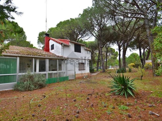 Casa en venta en Olmedo De Camaces, Valladolid