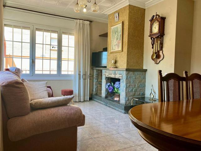 Casa en venta en Olot, Sant Roc