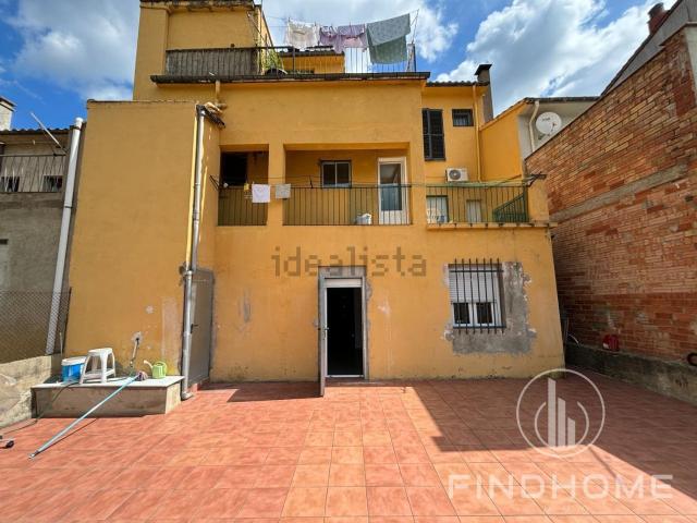 Casa en venta en Olot, Desemparats