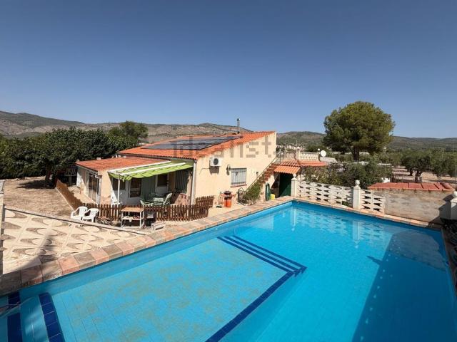 Casa en venta en l'Alcoià, Valencia