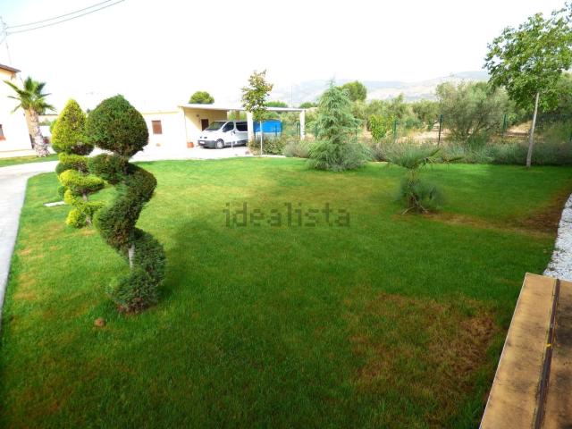 Casa en alquiler en Onil, Alacant / Alicante