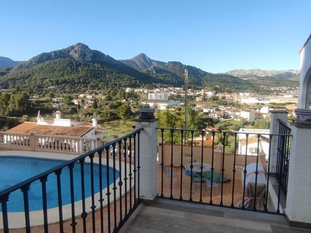 Casa en venta en Orba, Valencia