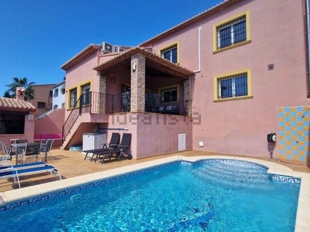 Casa en venta en Orba, Urbanització Palmeria