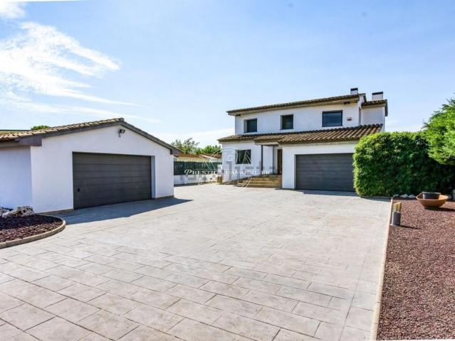 Casa en venta en Alt Empordà, Catalunya