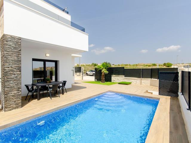 Casa en venta en Entrenaranjos, el Baix Segura / La Vega Baja