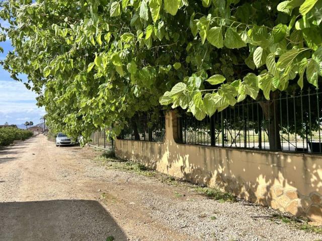 Casa en venta en Molins, el Baix Segura / La Vega Baja