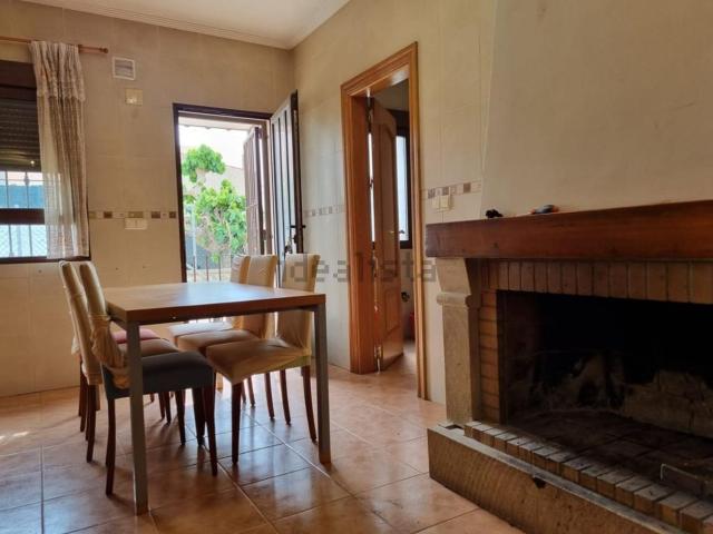 Casa en venta en Molins, el Baix Segura / La Vega Baja