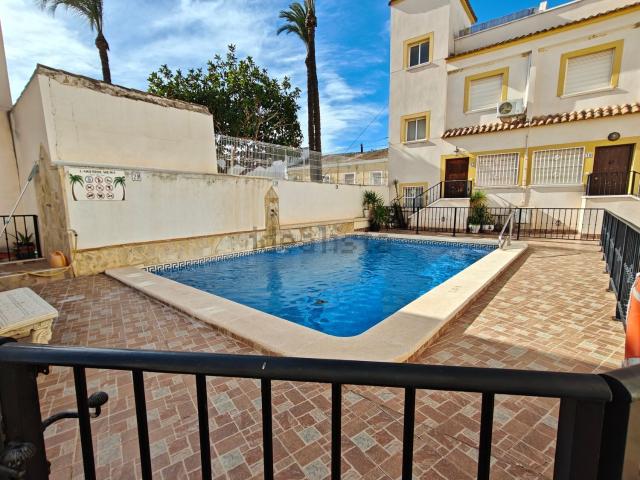 Casa en venta en Torremendo, el Baix Segura / La Vega Baja