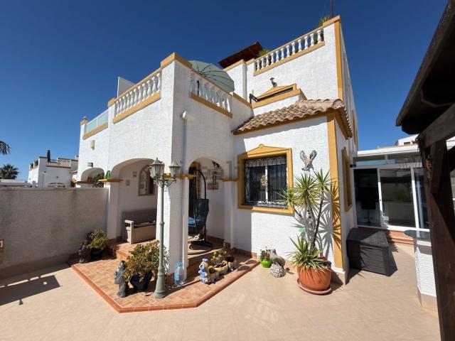 Casa en venta en Entrenaranjos, el Baix Segura / La Vega Baja