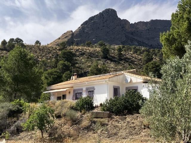 Casa en venta en Orxeta, l'Olivar