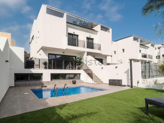 Casa en venta en la Marina Baixa, Valencia
