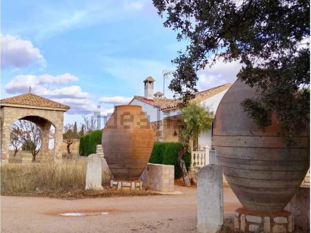 Casa en venta en Ossa de Montiel, Albacete