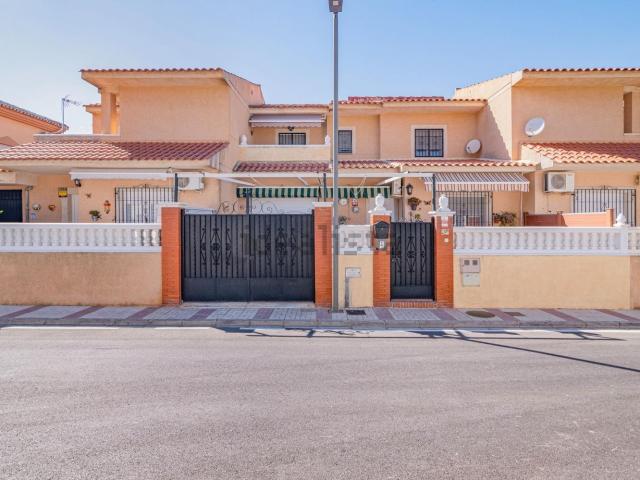 Casa en venta en Comarca de la Vega de Granada, Andalucía