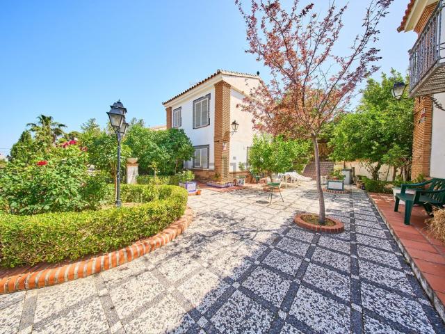 Casa en venta en Comarca de la Vega de Granada, Andalucía