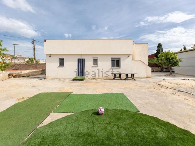 Casa en venta en Comarca de la Vega de Granada, Andalucía