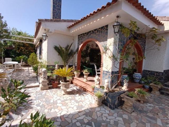 Casa en venta en Comarca de la Vega de Granada, Andalucía