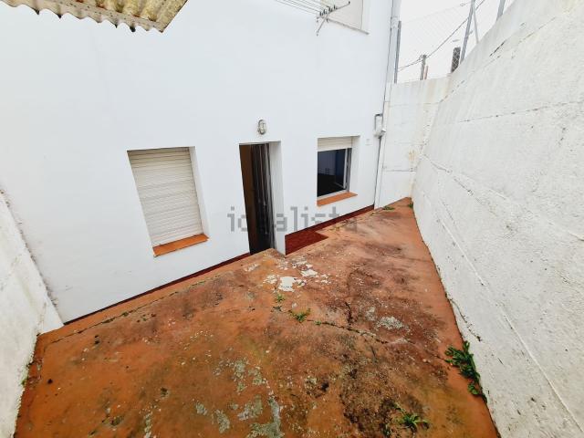 Casa en venta en Montealegre, Ourense