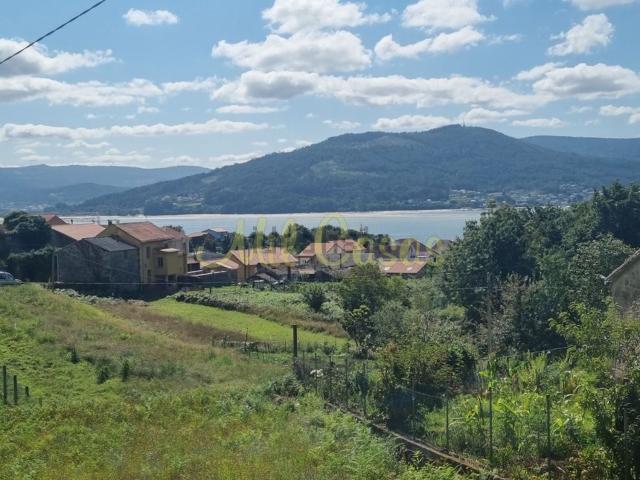 Casa en venta en Outes, Catasueiro