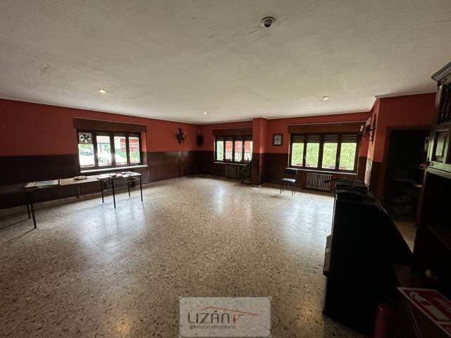 Casa en venta en Oviedo, San Roque