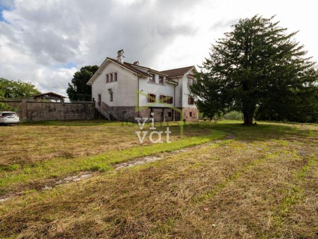 Casa en venta en Oviedo, La Pedrera