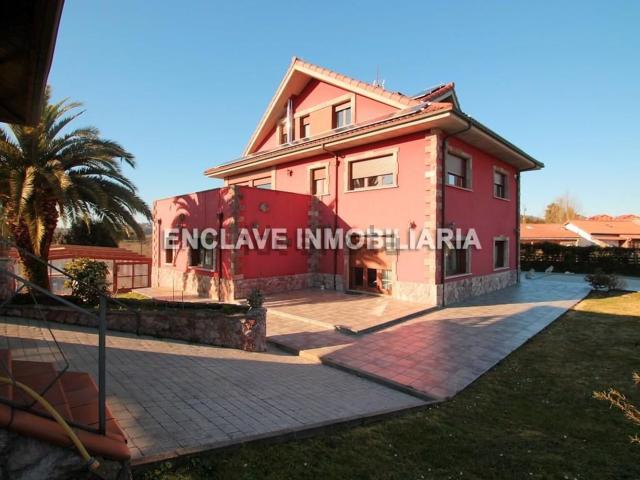 Casa en venta en Oviedo, La Rodá