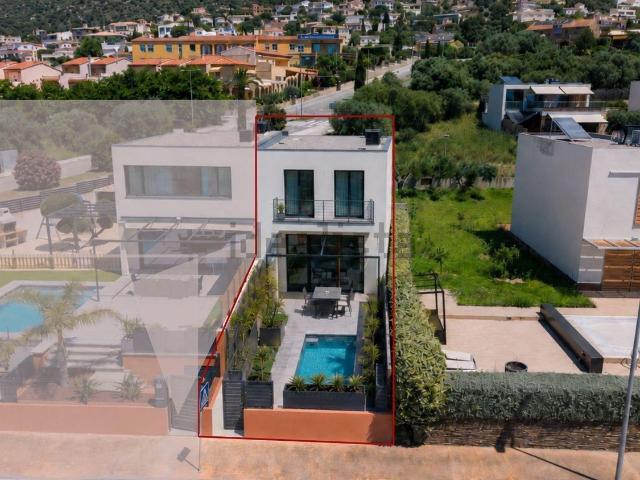 Casa en venta en Alt Empordà, Catalunya