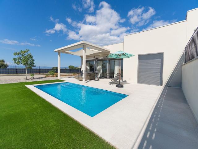 Casa en venta en Alt Empordà, Catalunya