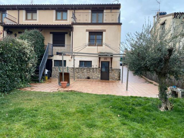 Casa en venta en Palazuelos De Eresma, Quitapesares
