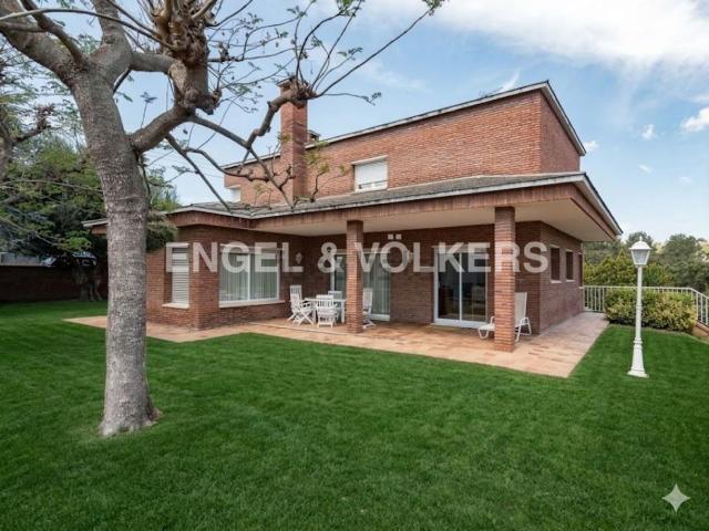 Casa en venta en Fontpineda, Baix Llobregat