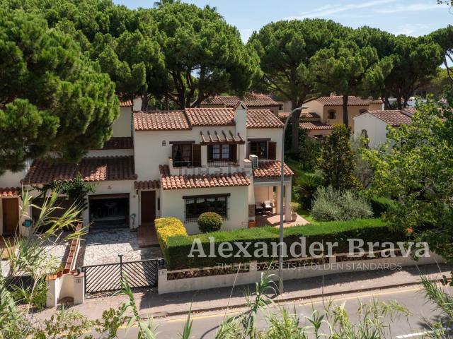 Casa en venta en Baix Empordà, Catalunya
