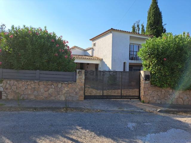 Casa en venta en Baix Empordà, Catalunya