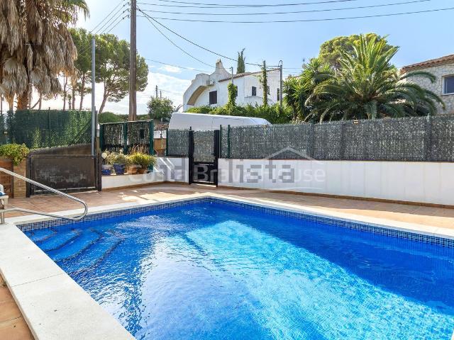 Casa en venta en Baix Empordà, Catalunya