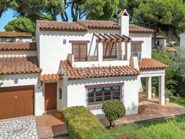 Casa en venta en Baix Empordà, Catalunya