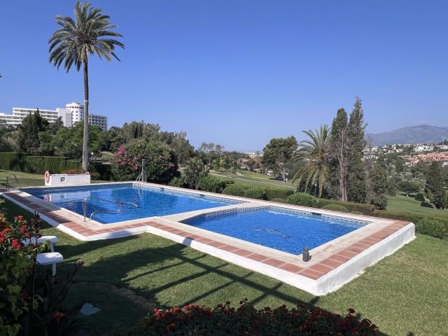 Casa en venta en Rincon de Pilar, Costa del Sol Occidental