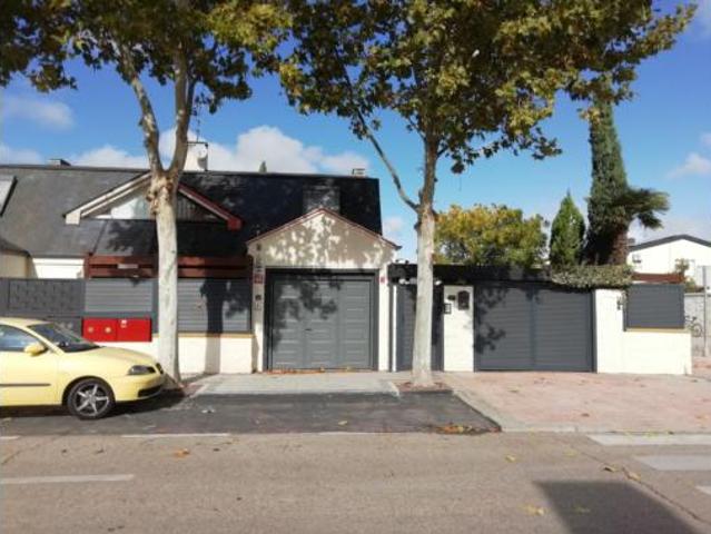 Chalet en alquiler en La Montaña, Aranjuez